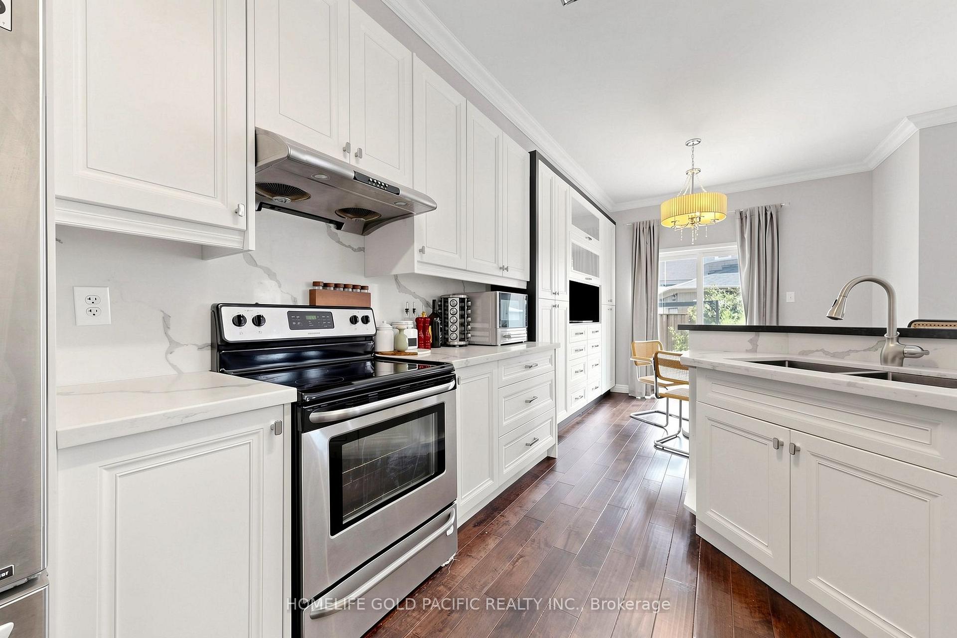 Photo 13 of 70 Mallard Marsh Crescent E, Richmond Hill, Oak Ridges — HOMEH