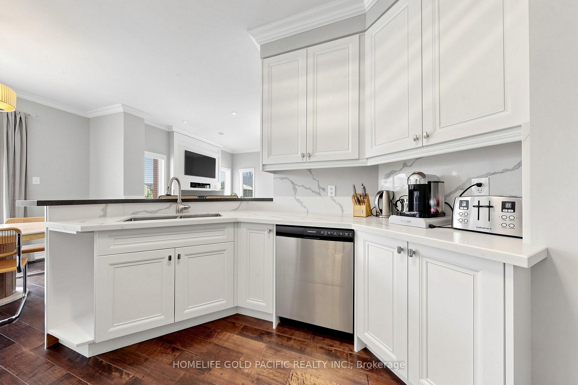 Photo 14 of 70 Mallard Marsh Crescent E, Richmond Hill, Oak Ridges — HOMEH