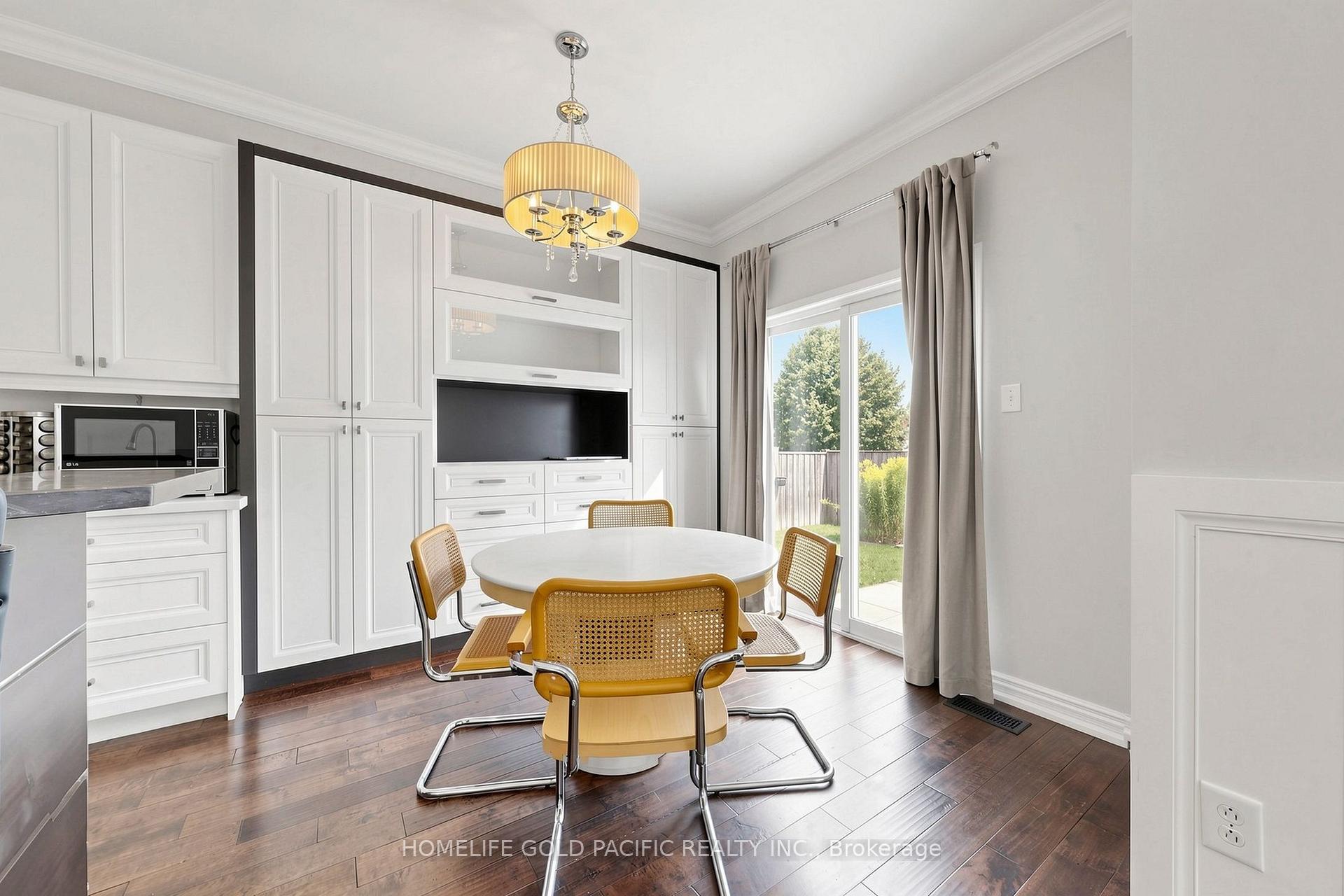 Photo 17 of 70 Mallard Marsh Crescent E, Richmond Hill, Oak Ridges — HOMEH
