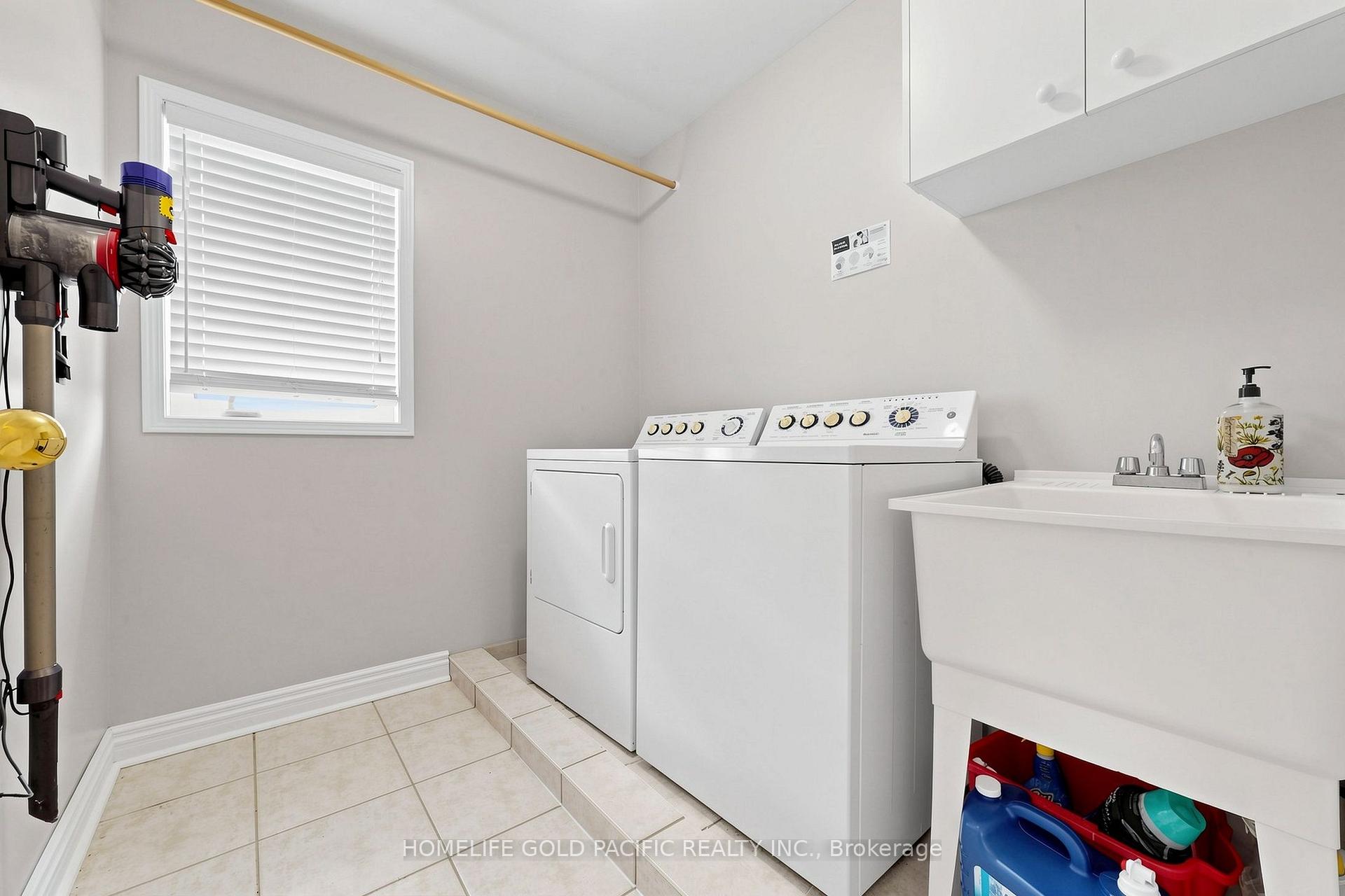 Photo 43 of 70 Mallard Marsh Crescent E, Richmond Hill, Oak Ridges — HOMEH