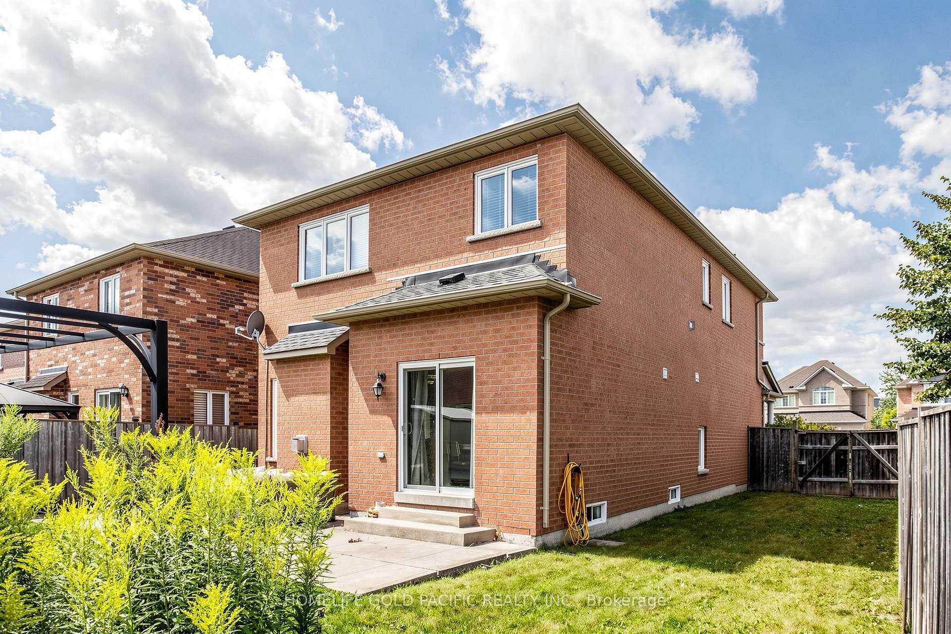Photo 46 of 70 Mallard Marsh Crescent E, Richmond Hill, Oak Ridges — HOMEH