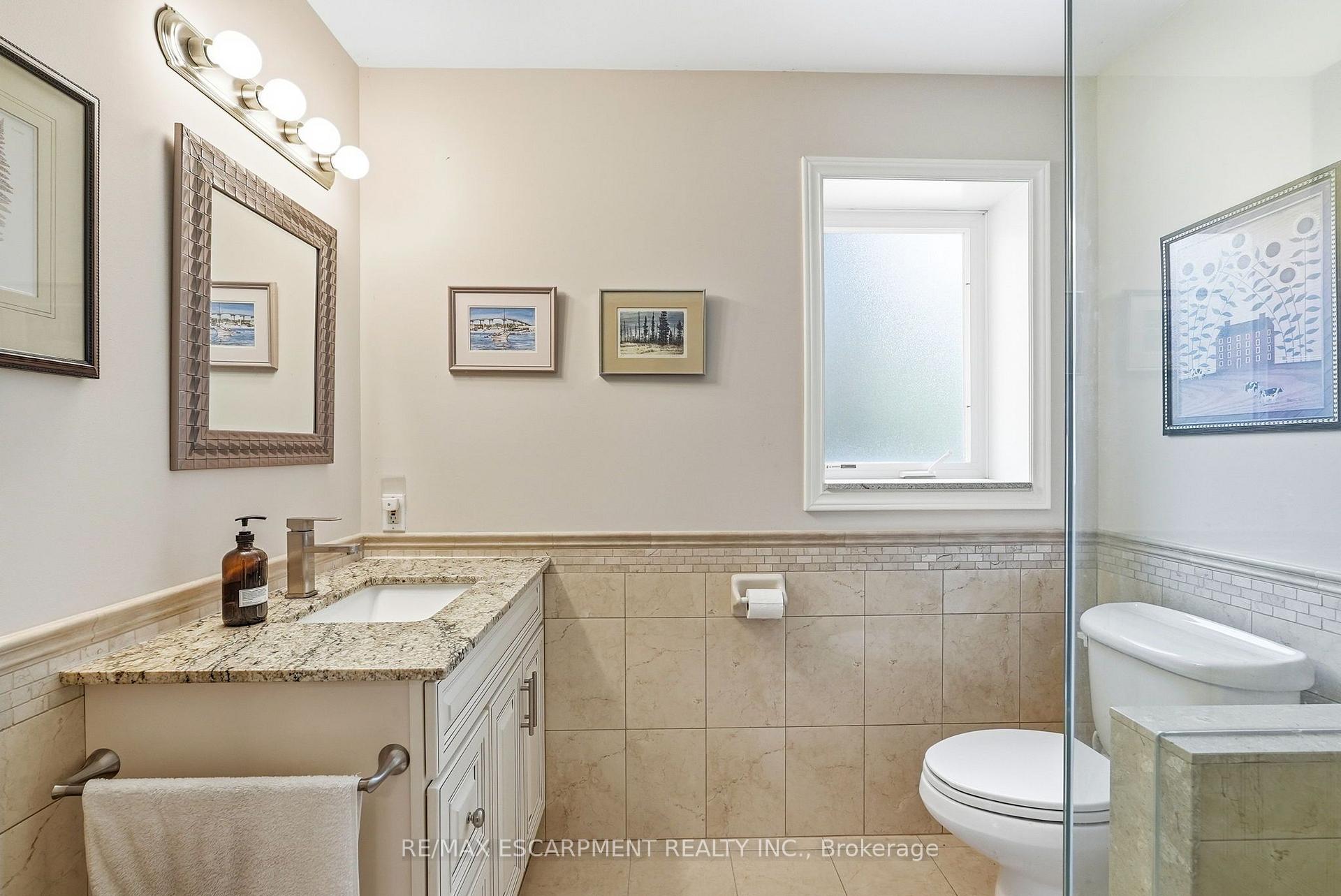 Photo 36 of 1296 Dundas Street, Burlington, Tyandaga — HOMEH