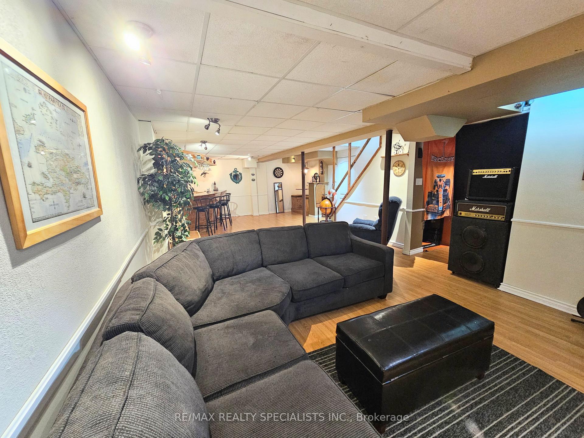 Photo 36 of 34 Killaloe Crescent, Halton Hills, Georgetown — HOMEH