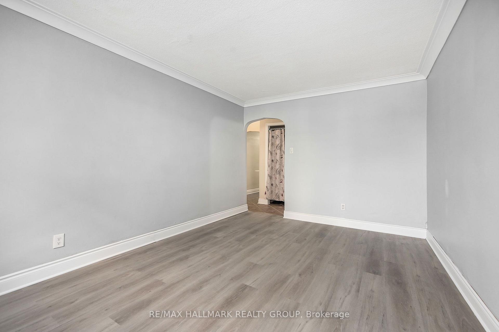 Photo 6 of 72 Pretoria Avenue, Ottawa, Glebe — HOMEH