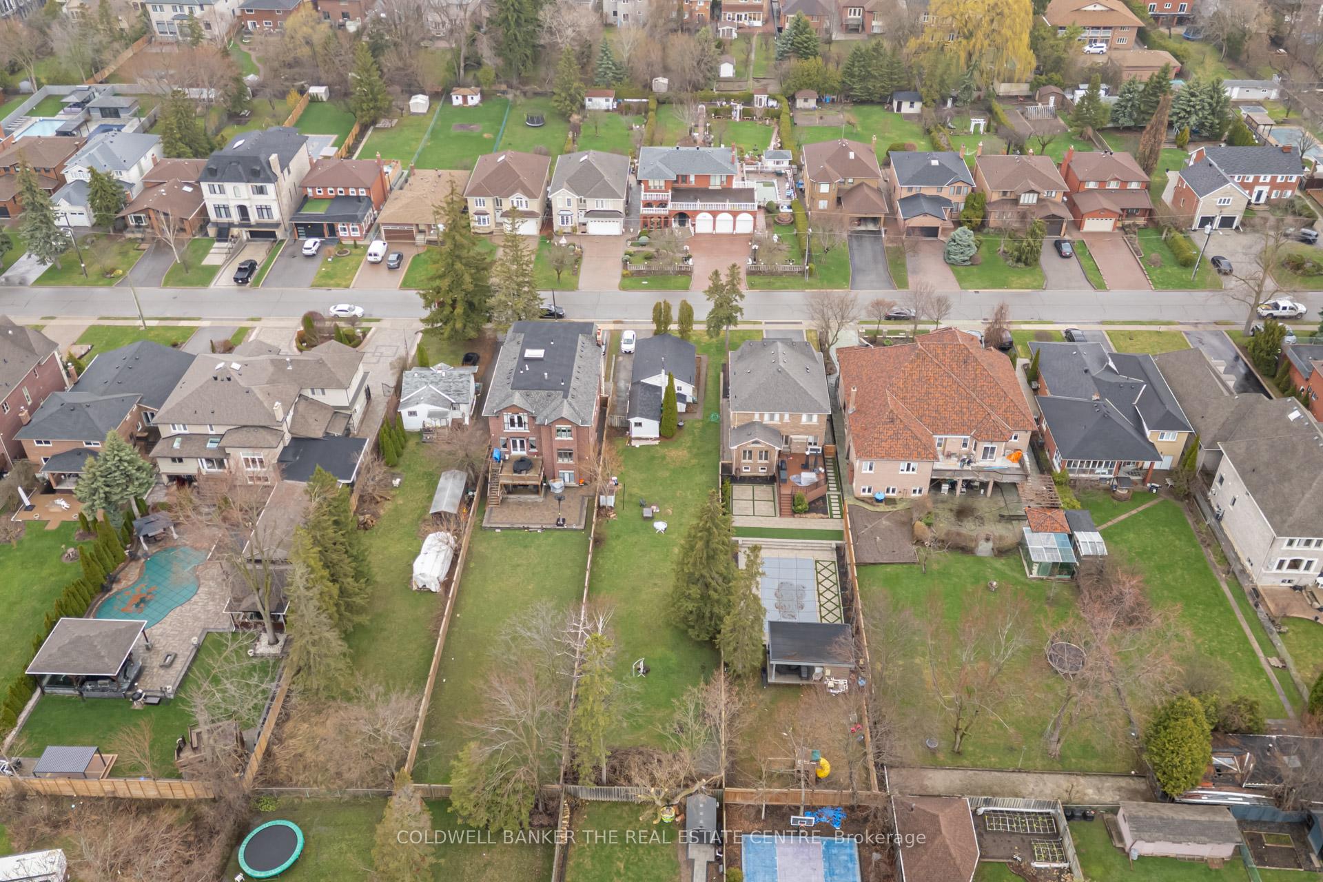 Photo 13 of 99 Spruce Avenue, Richmond Hill, South Richvale — HOMEH