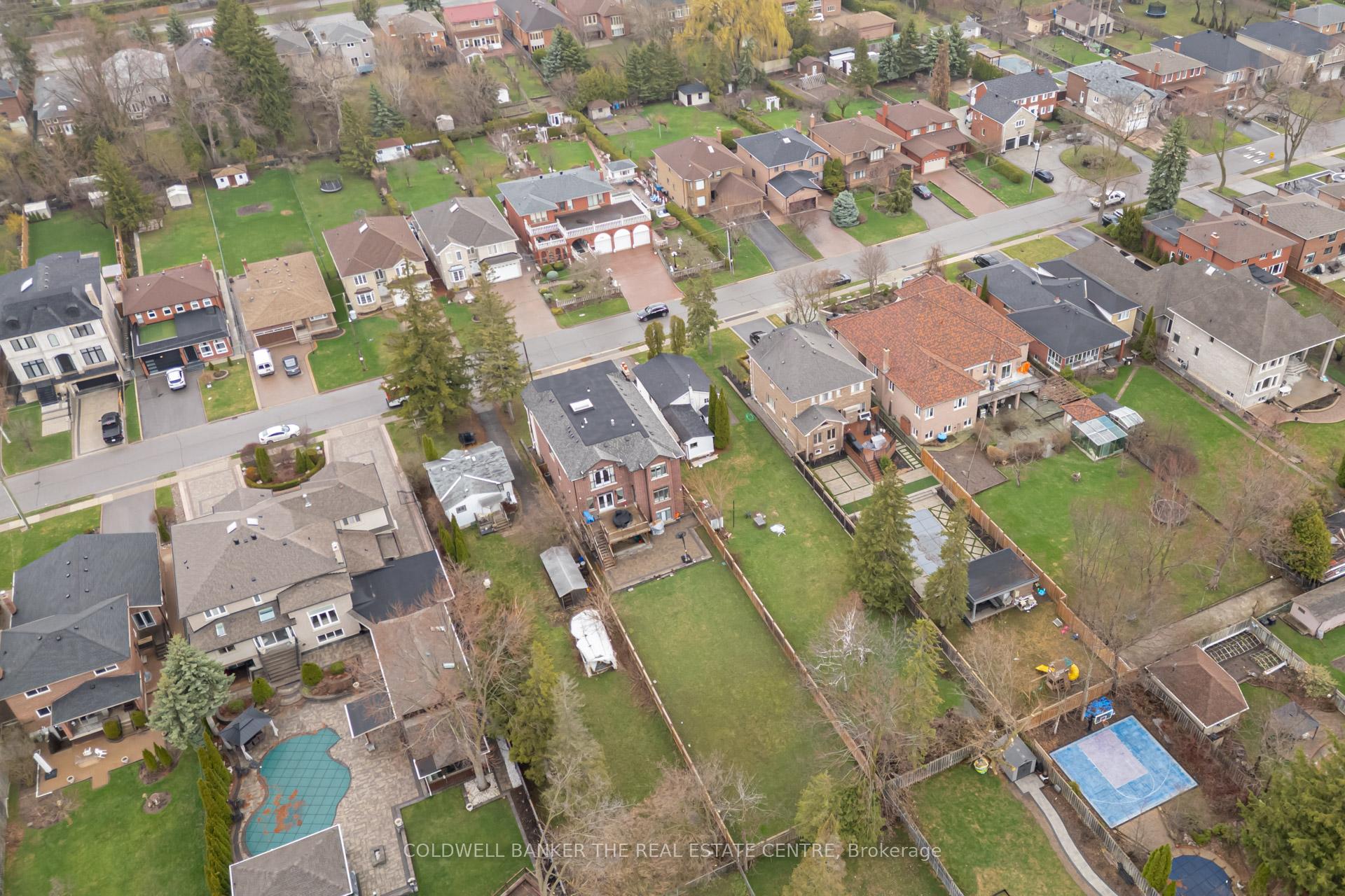 Photo 14 of 99 Spruce Avenue, Richmond Hill, South Richvale — HOMEH