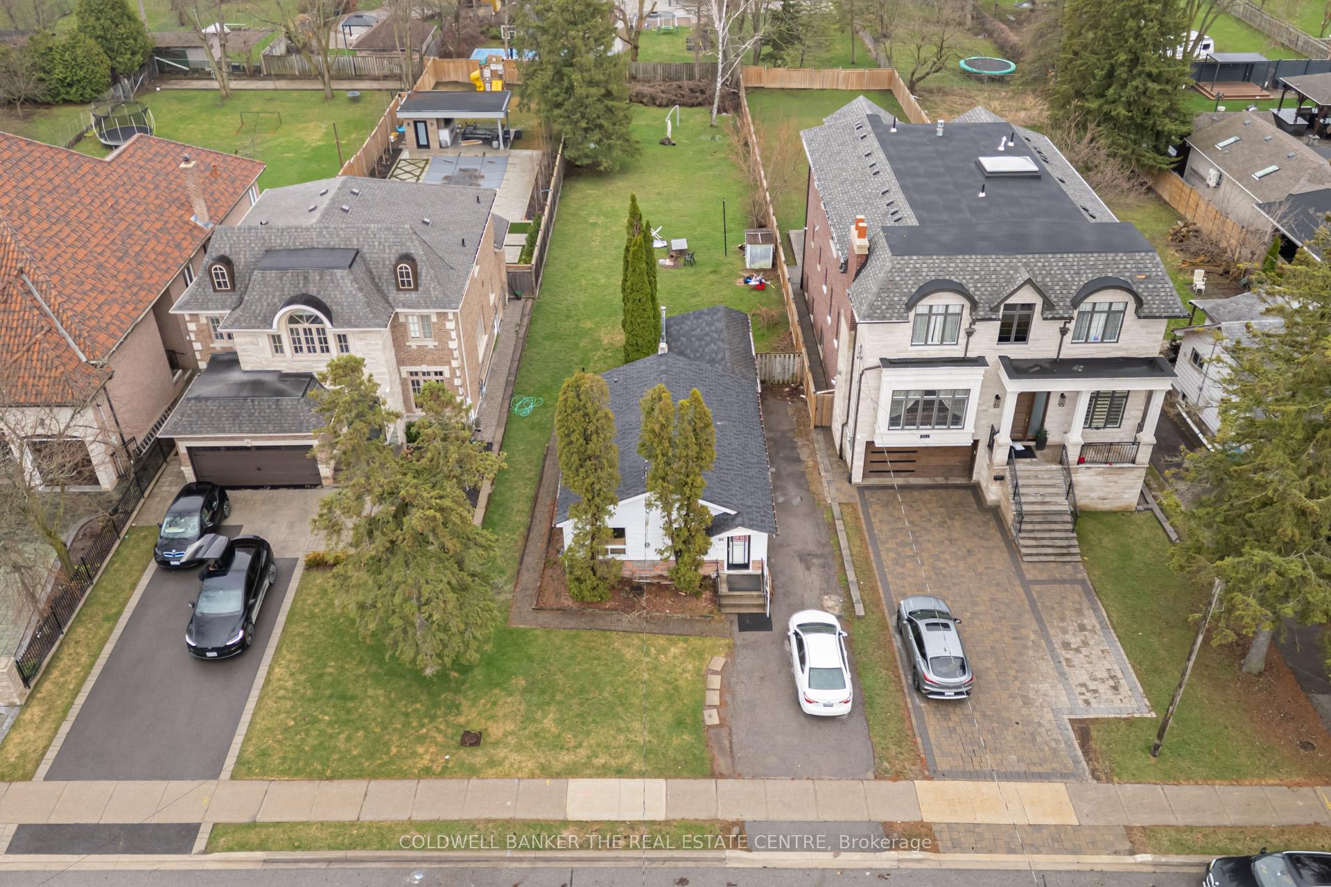 Photo 15 of 99 Spruce Avenue, Richmond Hill, South Richvale — HOMEH