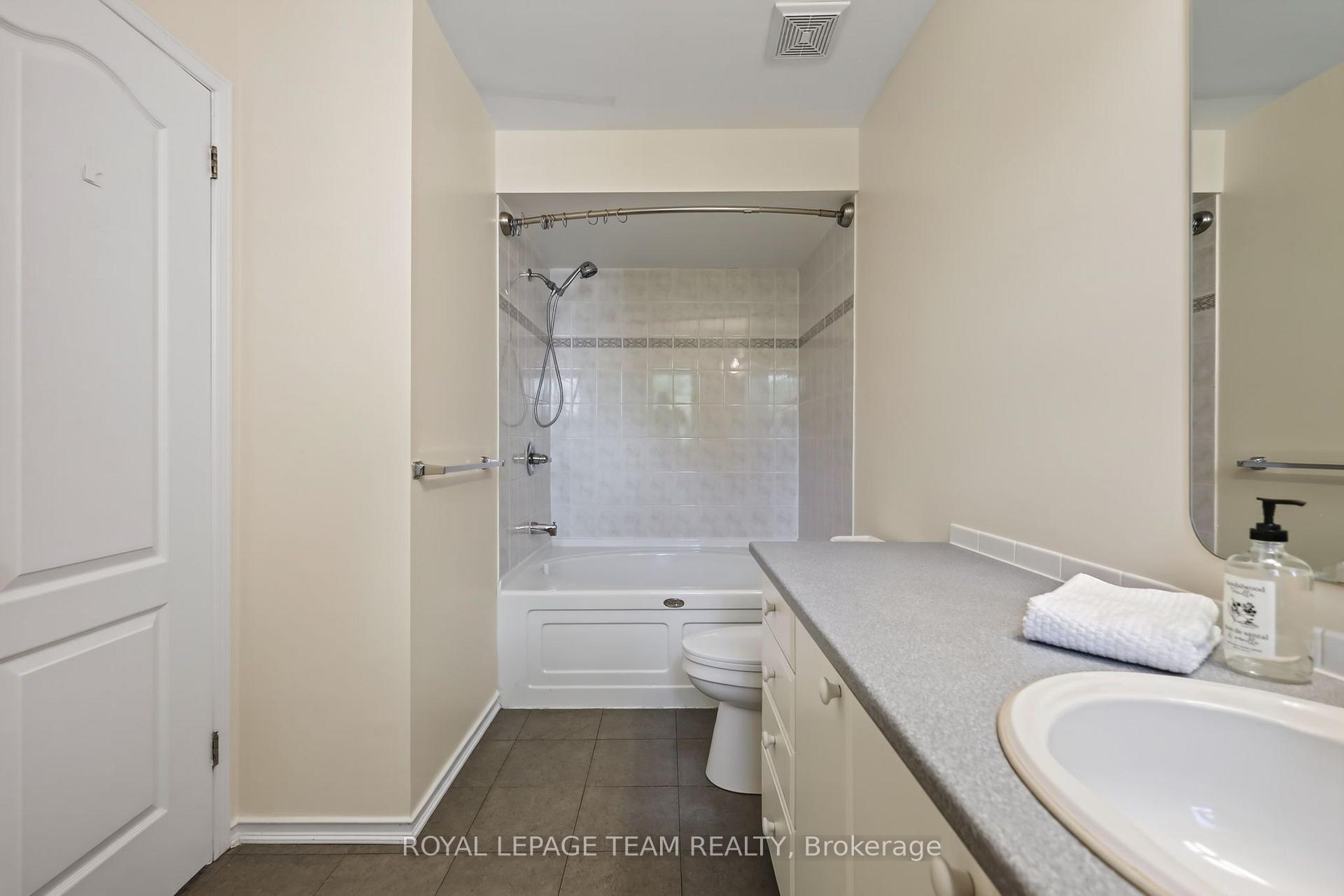 Photo 19 of 14 Appledale Drive, Ottawa, Barrhaven - Longfields — HOMEH