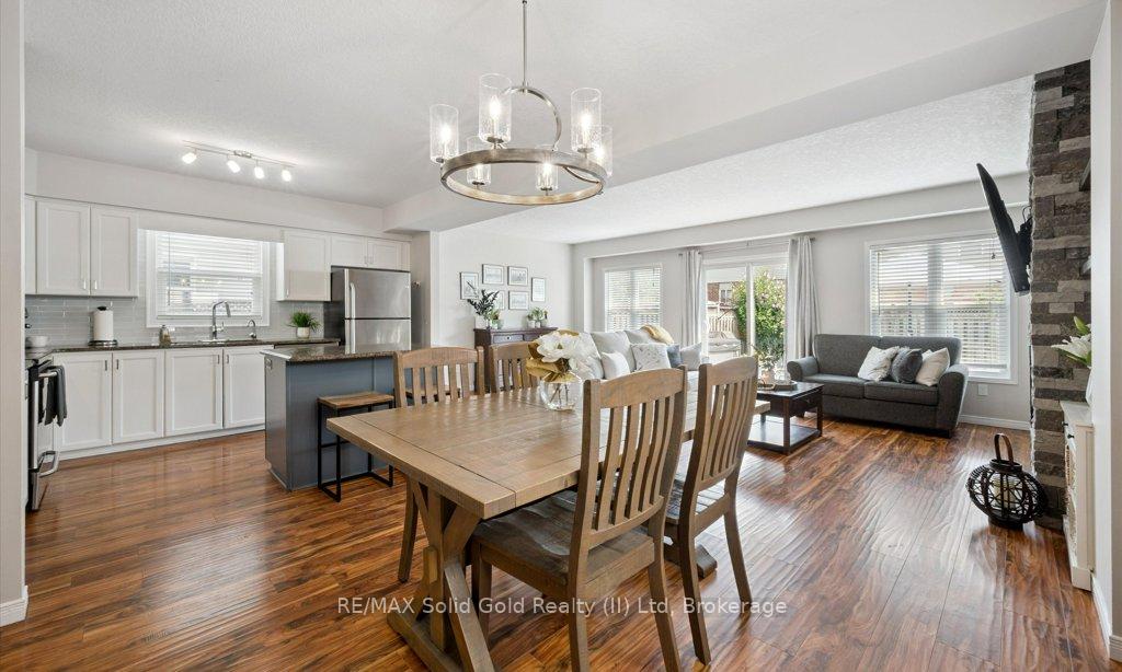 Photo 19 of 12 Frankfurt Street, Kitchener, Huron Park — HOMEH