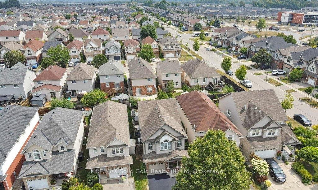 Photo 71 of 12 Frankfurt Street, Kitchener, Huron Park — HOMEH