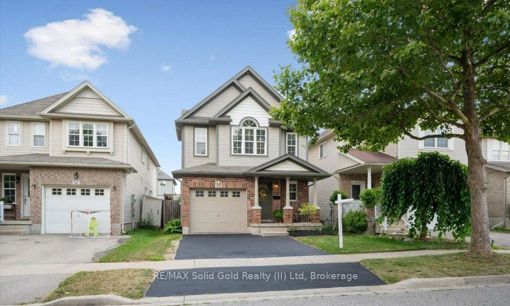 Photo 3 of 12 Frankfurt Street, Kitchener, Huron Park — HOMEH