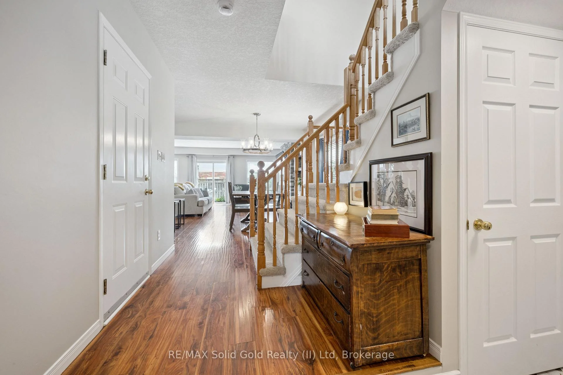 Photo 20 of 12 Frankfurt Street, Kitchener, Huron Park — HOMEH