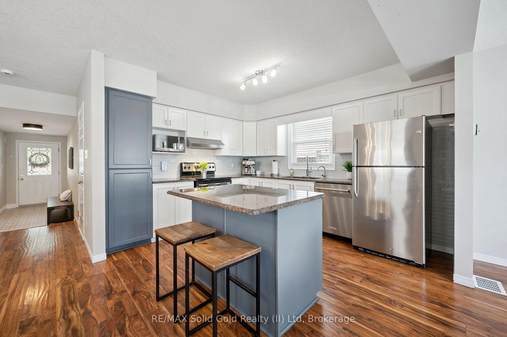 Photo 28 of 12 Frankfurt Street, Kitchener, Huron Park — HOMEH