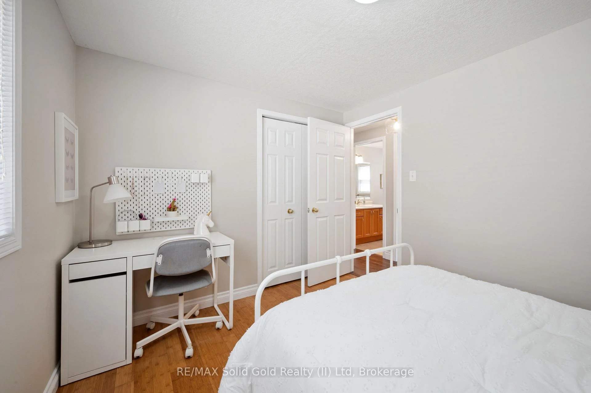 Photo 50 of 12 Frankfurt Street, Kitchener, Huron Park — HOMEH