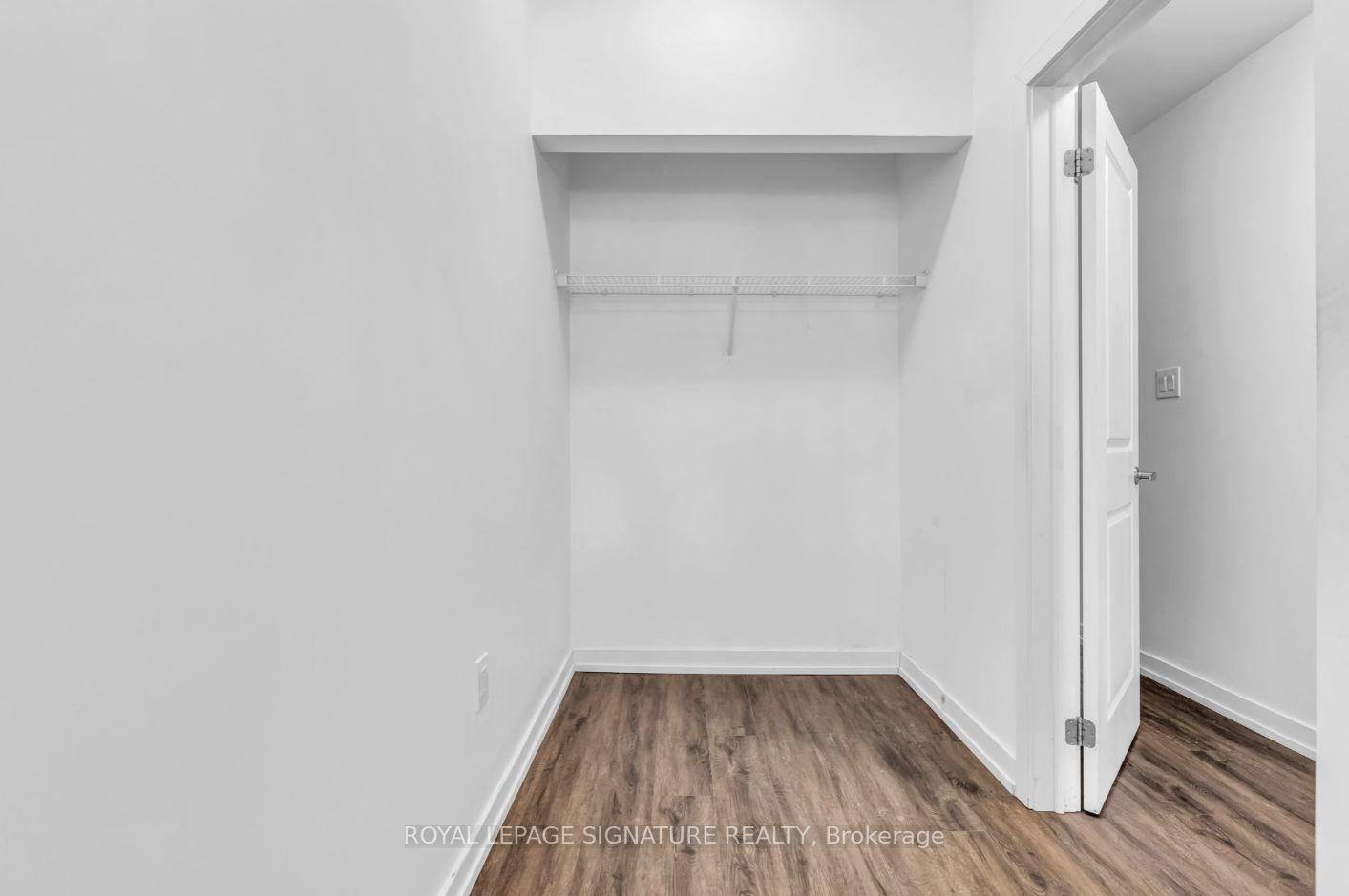 Photo 10 of 13 Bluenose Street, Vaughan, Vaughan Grove — HOMEH