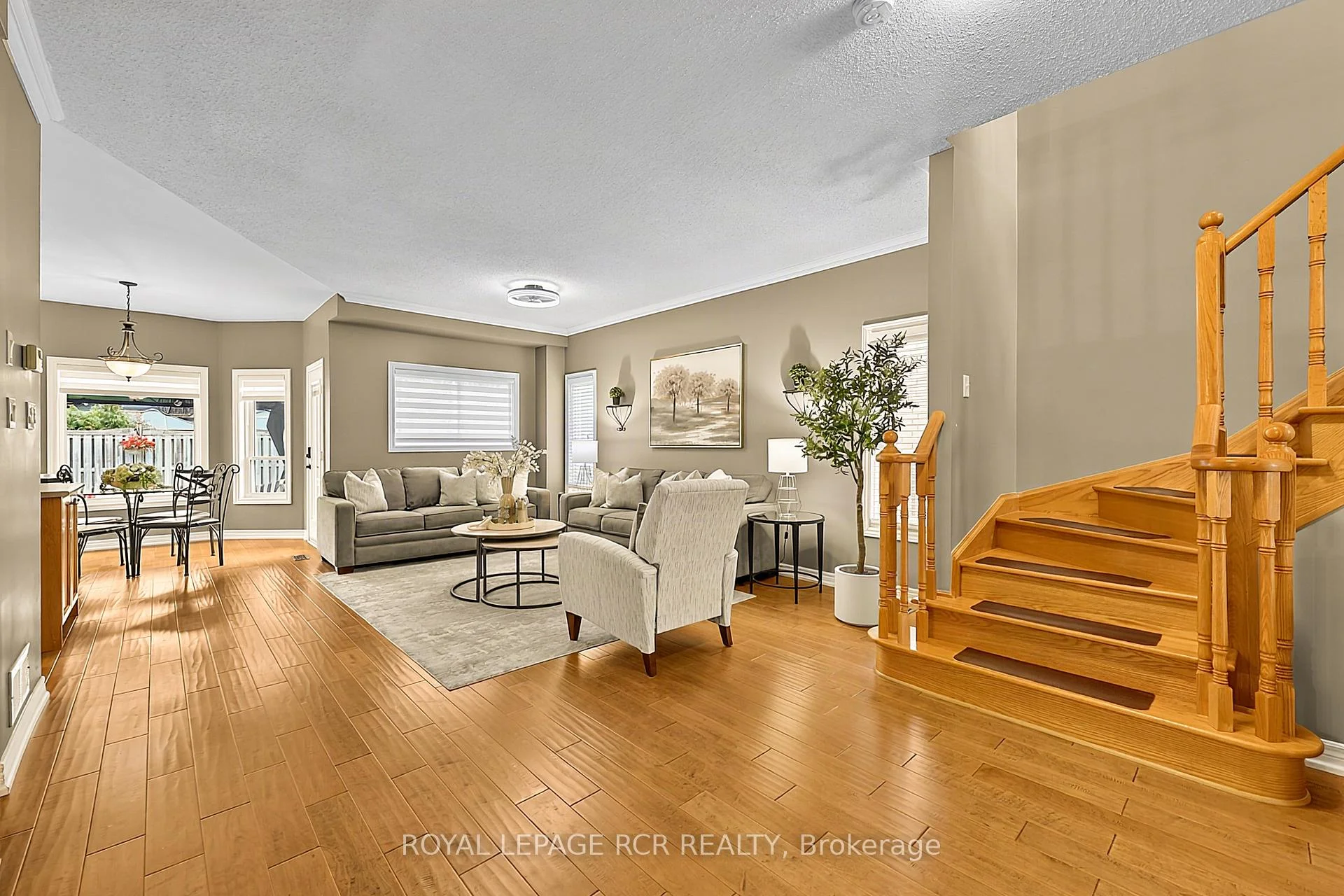 Photo 15 of 46 Cross Country Boulevard, Caledon, Bolton West — HOMEH