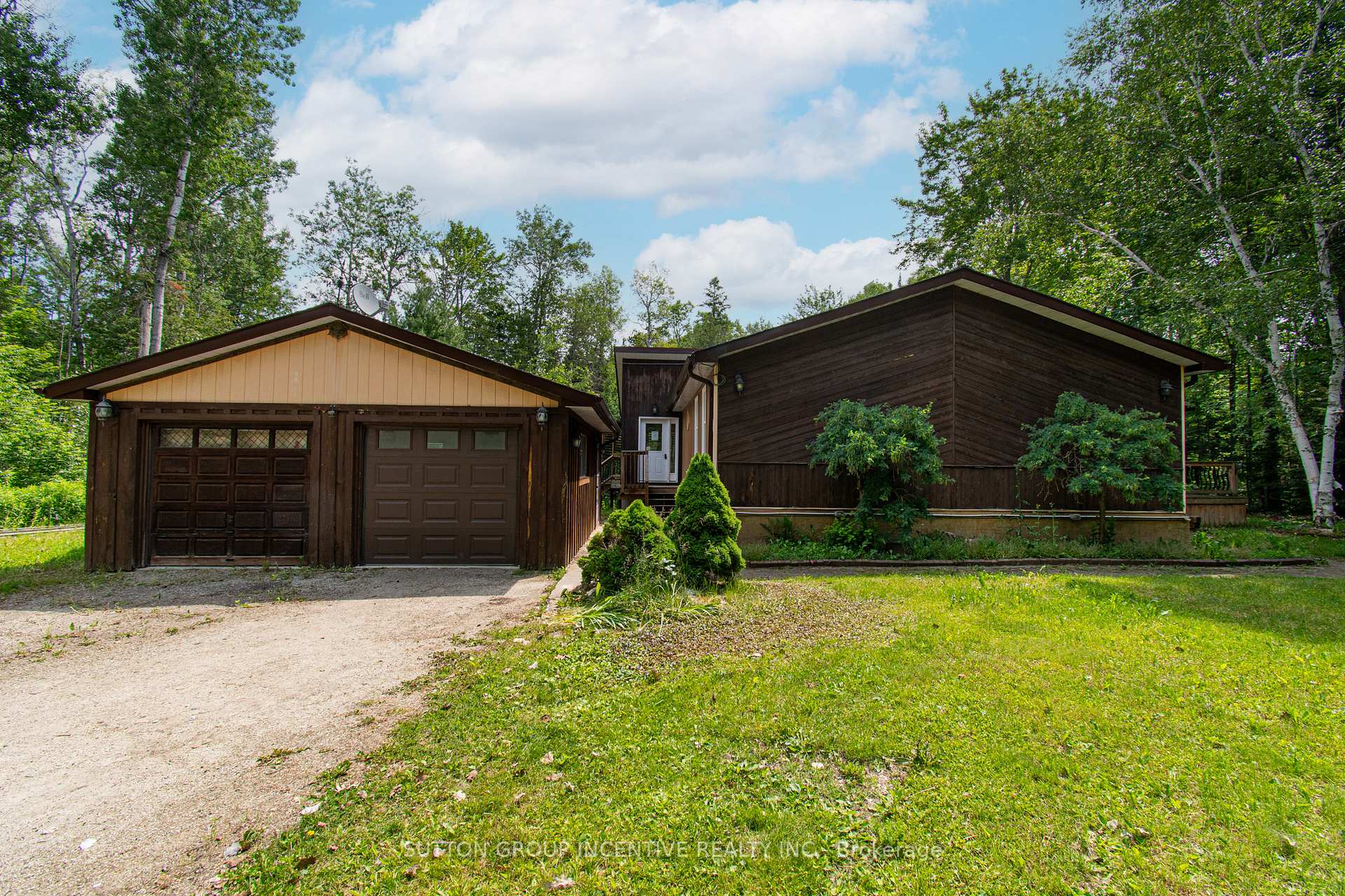 Photo 3 of 59 Forest Hill Drive, Adjala-Tosorontio, Rural Adjala-Tosorontio — HOMEH