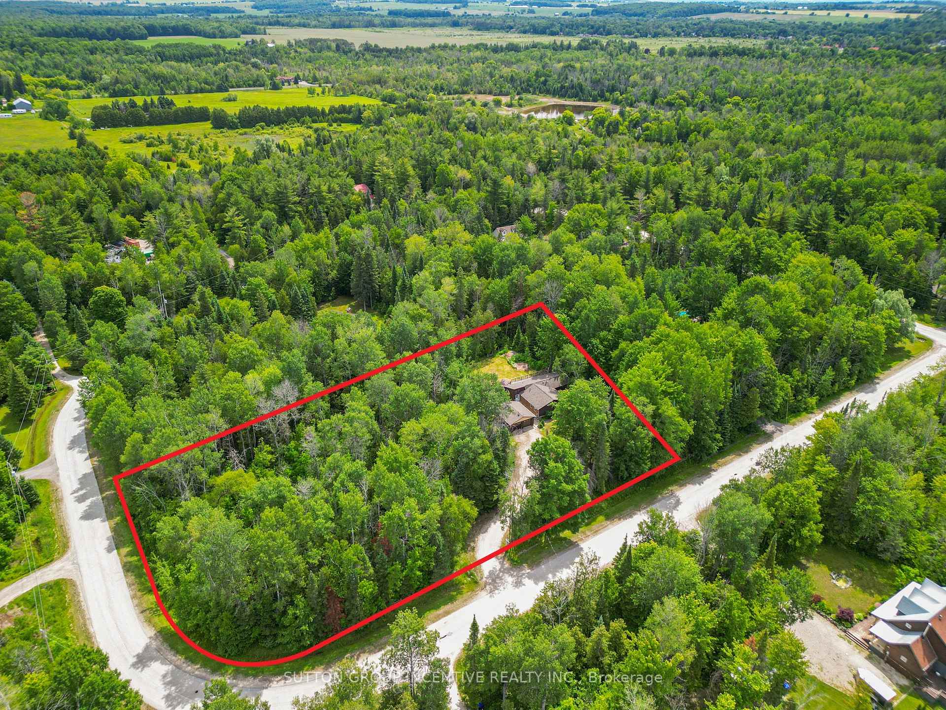 Photo 2 of 59 Forest Hill Drive, Adjala-Tosorontio, Rural Adjala-Tosorontio — HOMEH