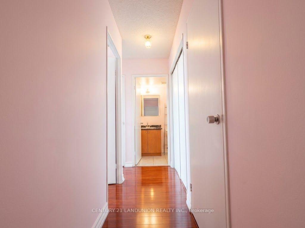 Photo 12 of Unit 1005, 2500 Bridletowne Circle, Scarborough, L'Amoreaux — HOMEH