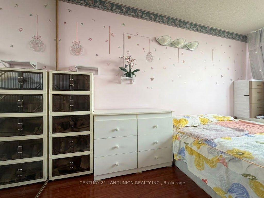 Photo 14 of Unit 1005, 2500 Bridletowne Circle, Scarborough, L'Amoreaux — HOMEH