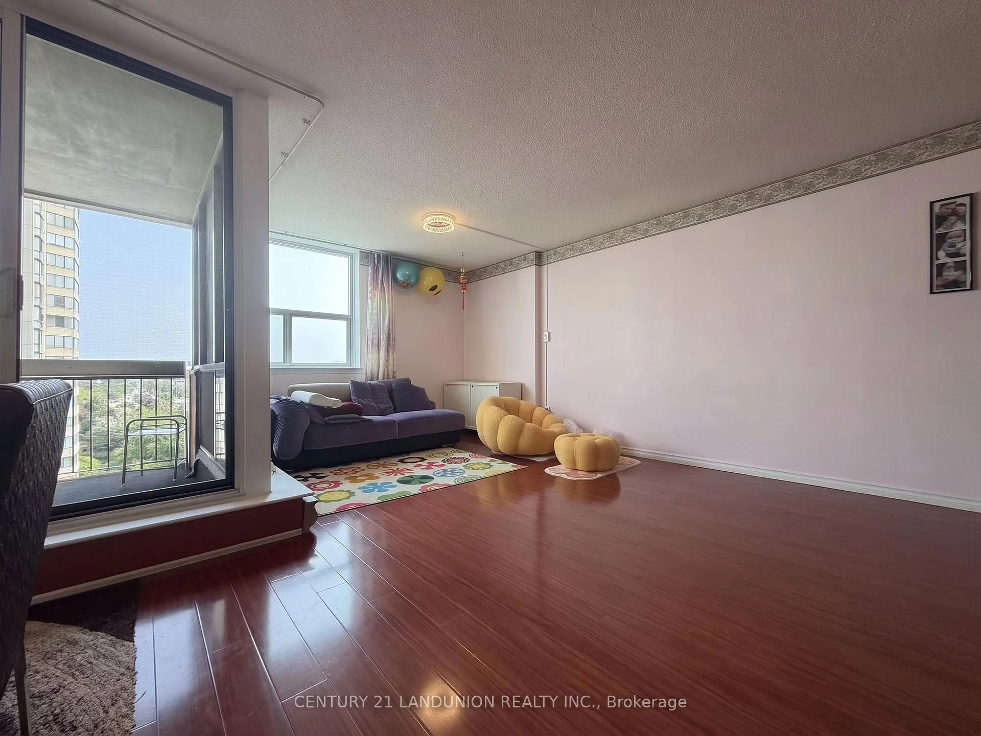 Photo 9 of Unit 1005, 2500 Bridletowne Circle, Scarborough, L'Amoreaux — HOMEH
