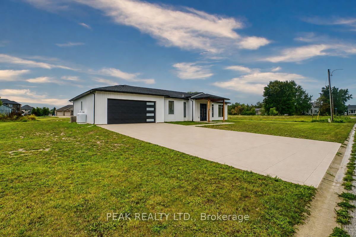 Photo 2 of 6 William Street, Ashfield-Colborne-Wawanosh, Ashfield — HOMEH
