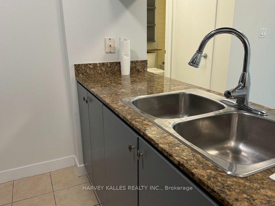 Photo 5 of Unit 2306, 5 Mariner Terrace, Toronto, Waterfront Communities — HOMEH
