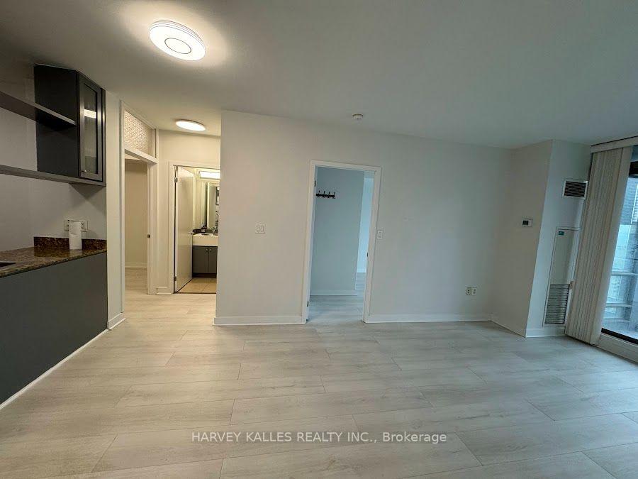 Photo 11 of Unit 2306, 5 Mariner Terrace, Toronto, Waterfront Communities — HOMEH