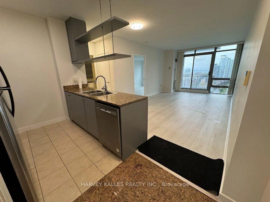 Photo 8 of Unit 2306, 5 Mariner Terrace, Toronto, Waterfront Communities — HOMEH