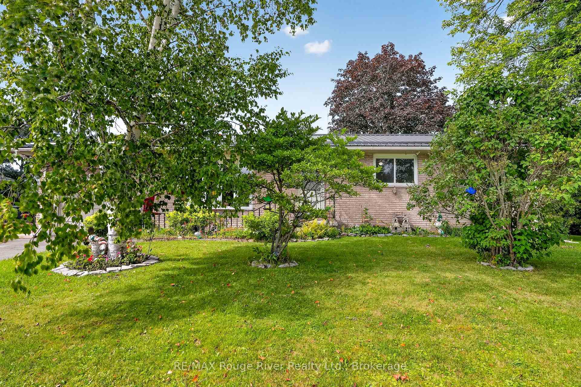 Photo 2 of 14 Elgin Street S, Cramahe, Colborne — HOMEH