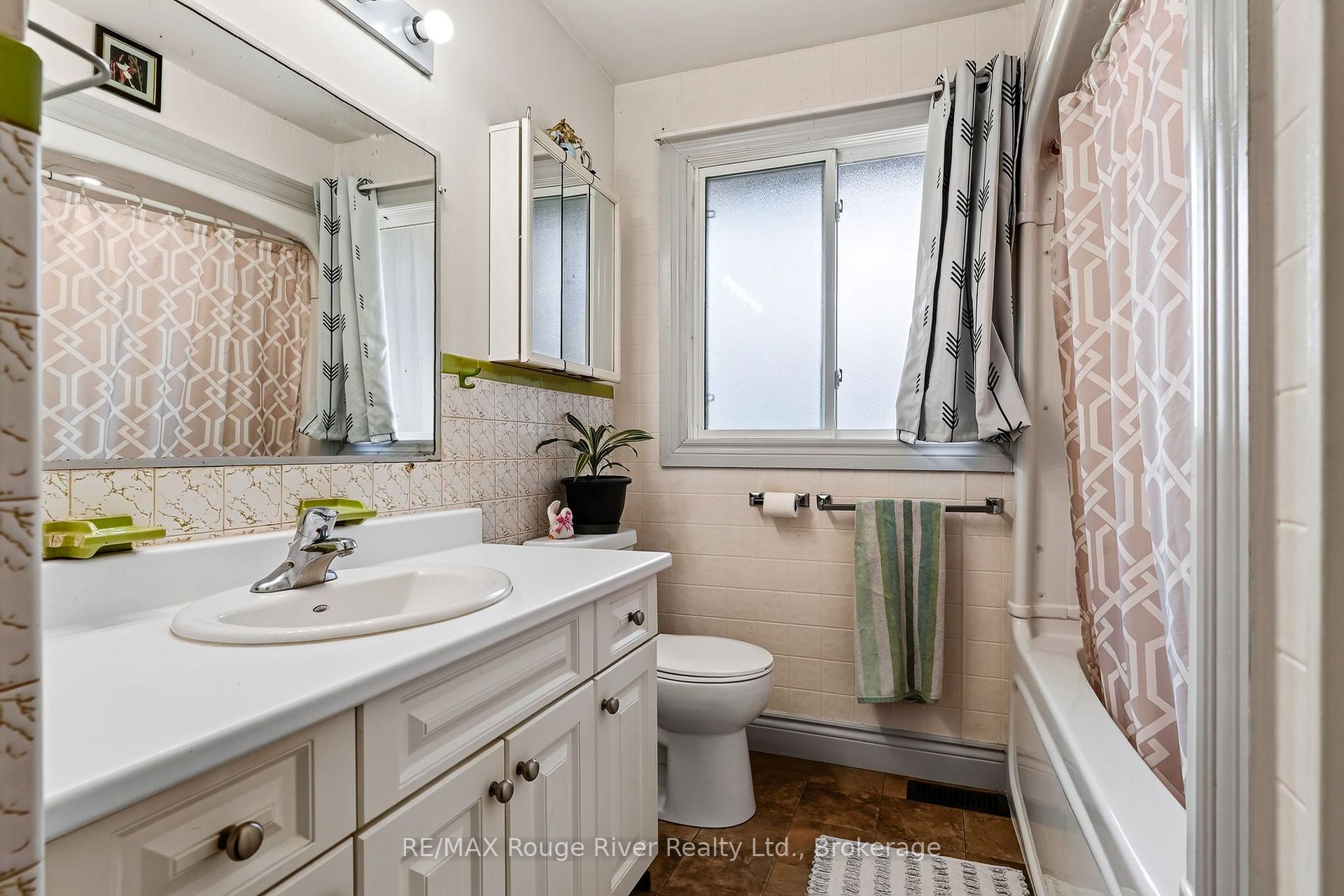 Photo 26 of 14 Elgin Street S, Cramahe, Colborne — HOMEH