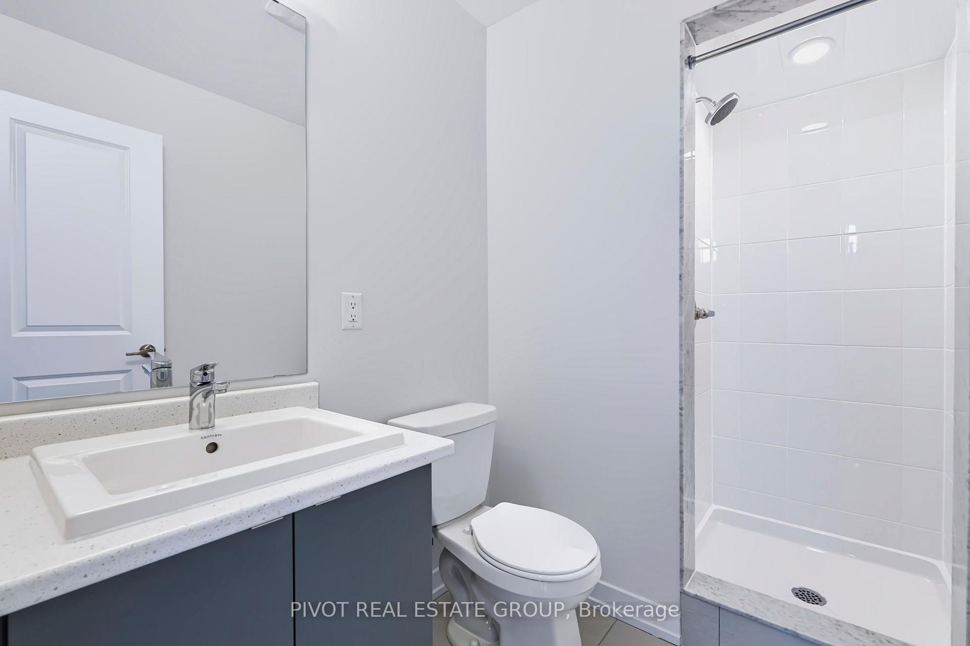 Photo 10 of 25 Observatory Way, Whitby, Brooklin — HOMEH