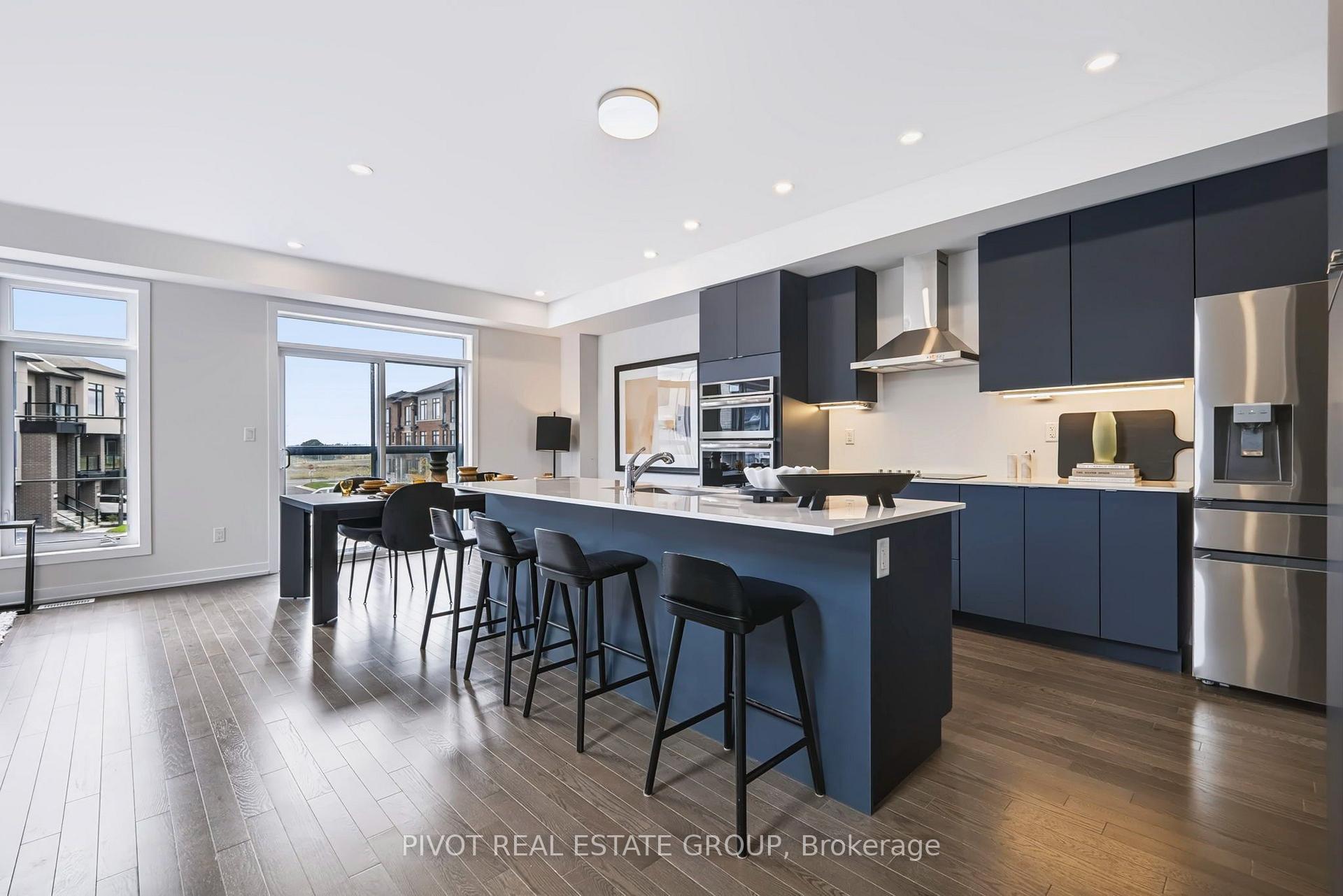 Photo 23 of 25 Observatory Way, Whitby, Brooklin — HOMEH