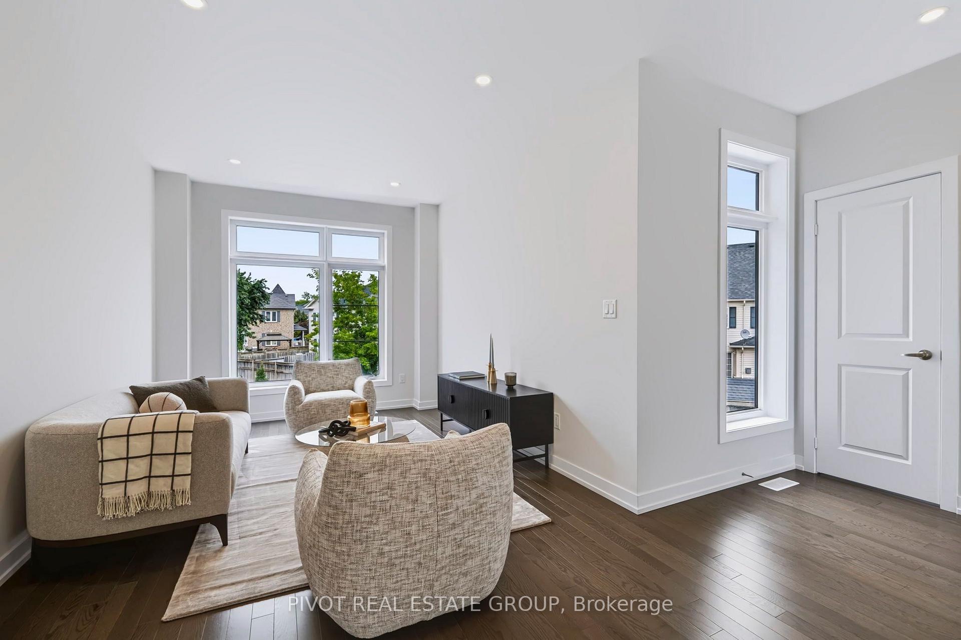 Photo 25 of 25 Observatory Way, Whitby, Brooklin — HOMEH