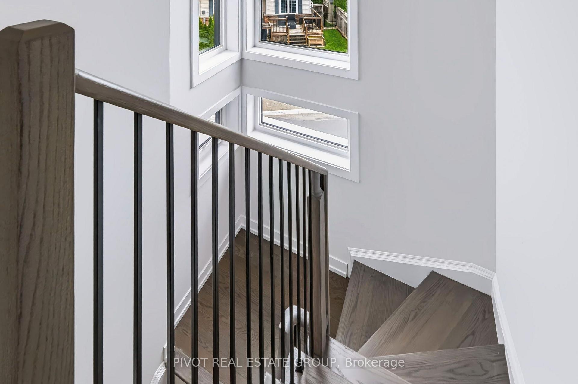 Photo 28 of 25 Observatory Way, Whitby, Brooklin — HOMEH