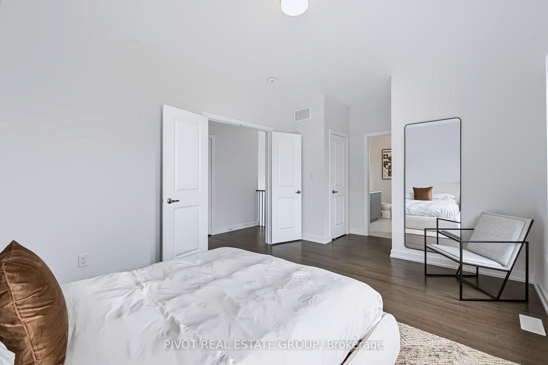 Photo 32 of 25 Observatory Way, Whitby, Brooklin — HOMEH