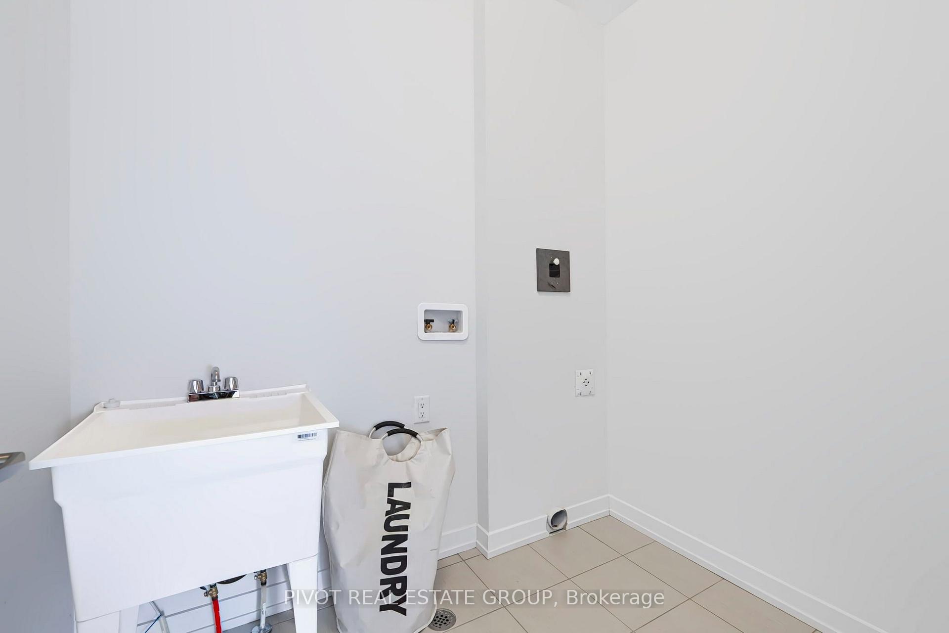 Photo 41 of 25 Observatory Way, Whitby, Brooklin — HOMEH