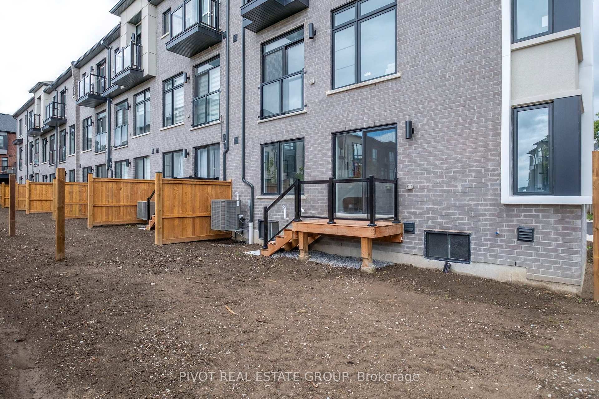 Photo 45 of 25 Observatory Way, Whitby, Brooklin — HOMEH
