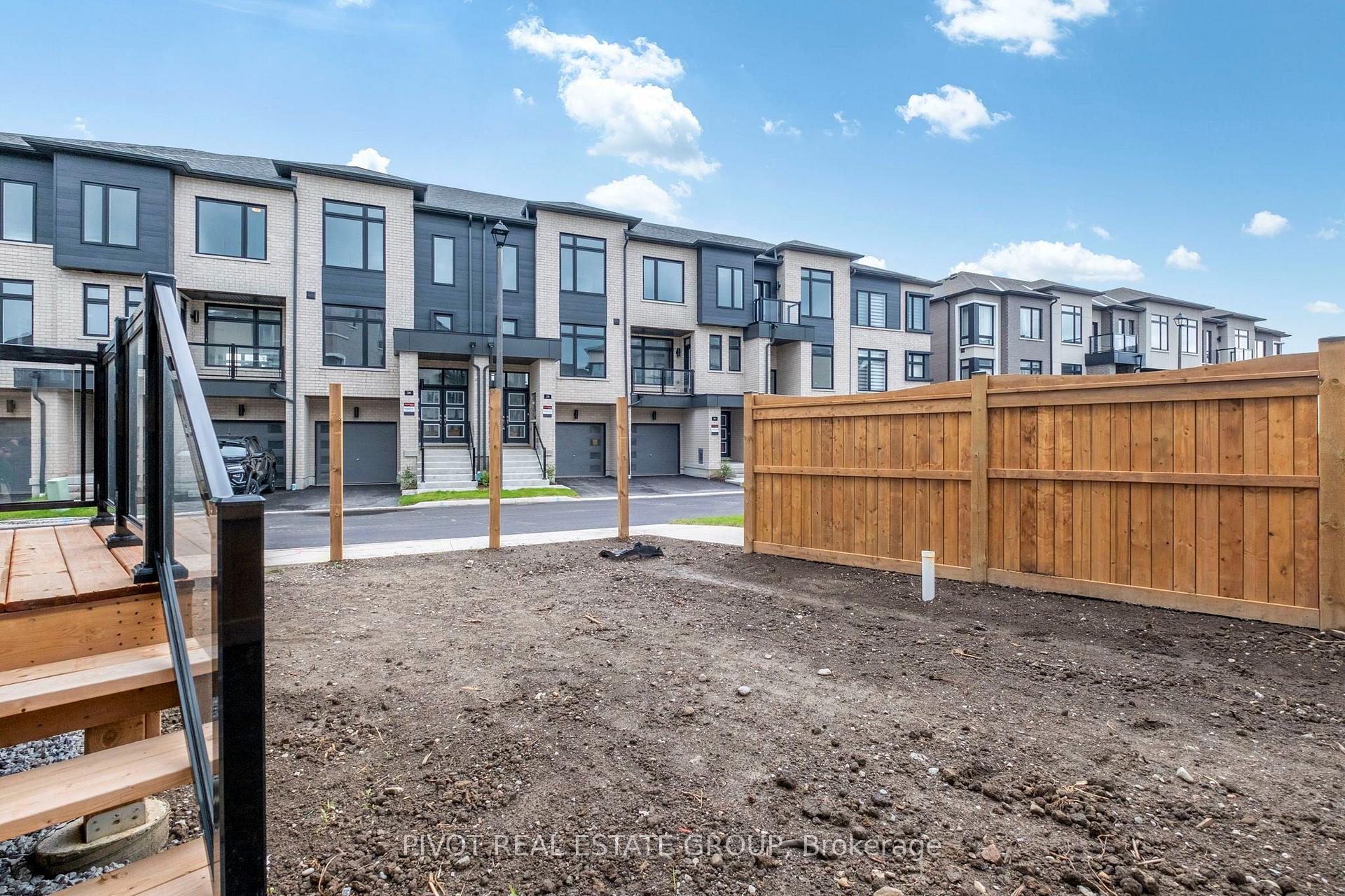 Photo 47 of 25 Observatory Way, Whitby, Brooklin — HOMEH