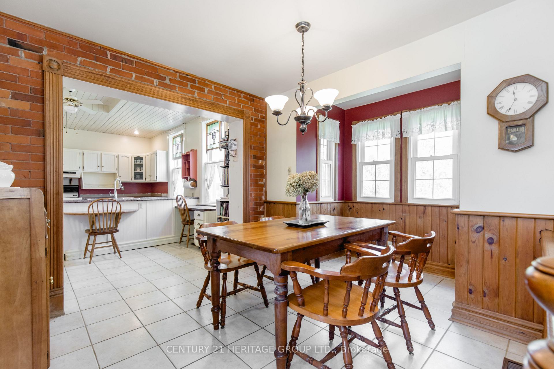Photo 16 of 4 Thomas Street, Adjala-Tosorontio, Glencairn — HOMEH
