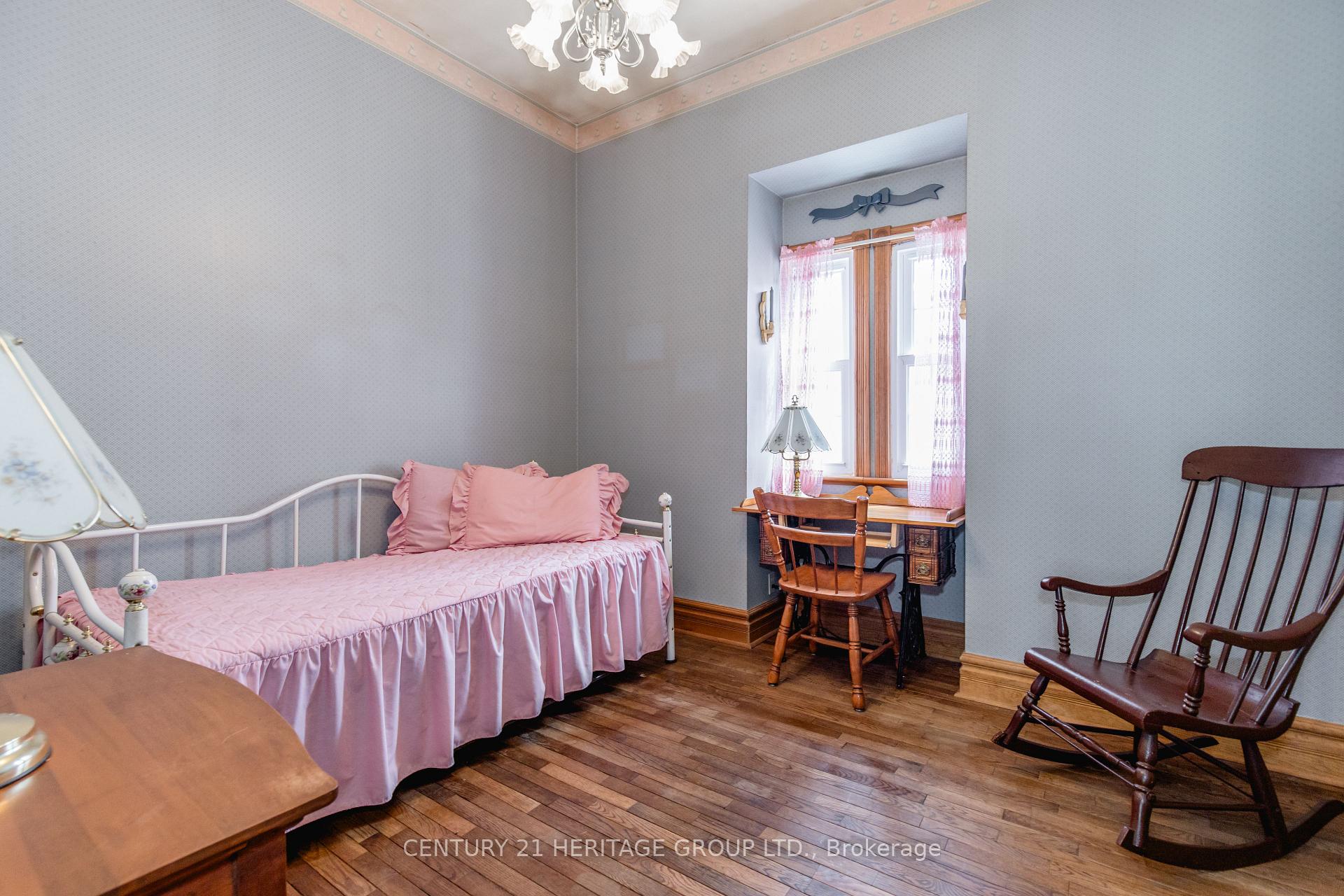 Photo 19 of 4 Thomas Street, Adjala-Tosorontio, Glencairn — HOMEH