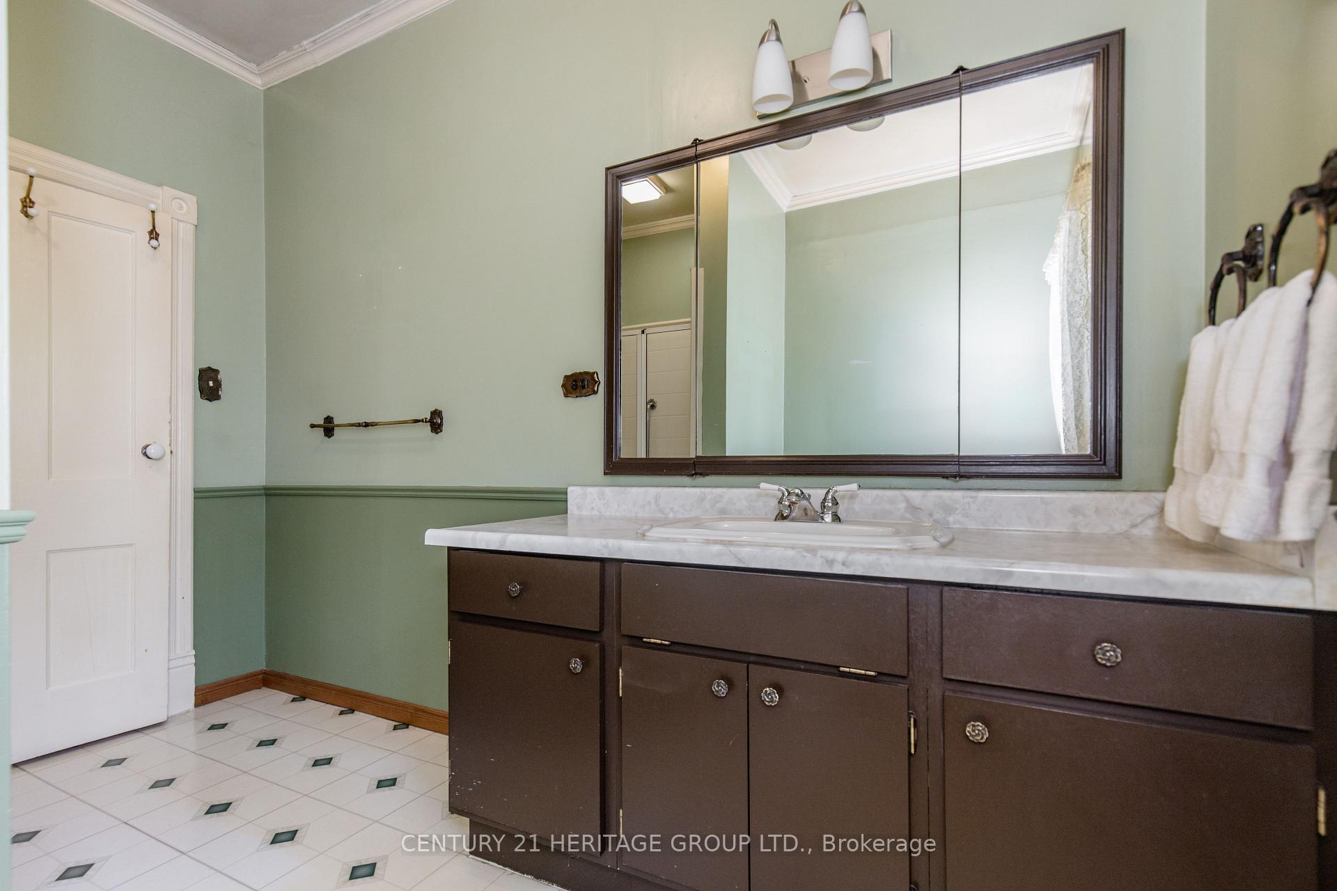 Photo 29 of 4 Thomas Street, Adjala-Tosorontio, Glencairn — HOMEH