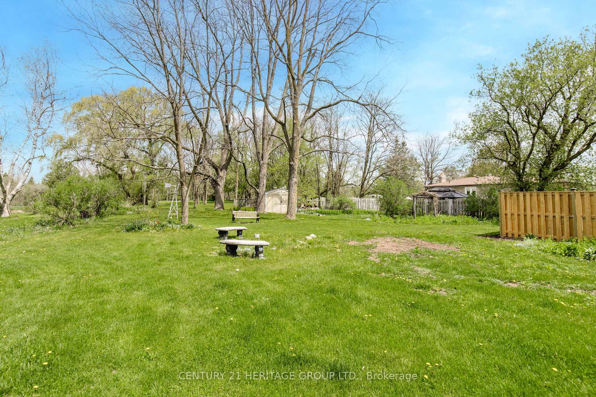 Photo 31 of 4 Thomas Street, Adjala-Tosorontio, Glencairn — HOMEH
