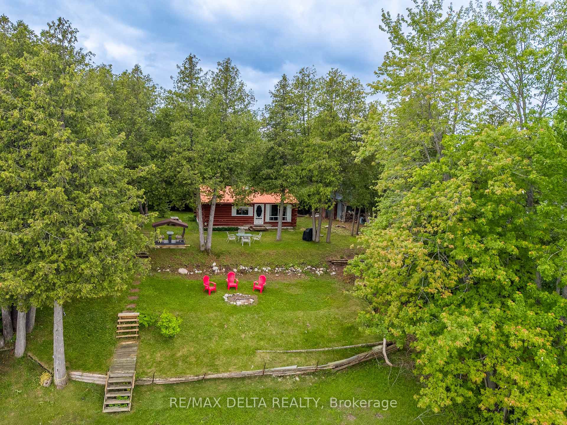 Photo of 48 Crosby Trail
