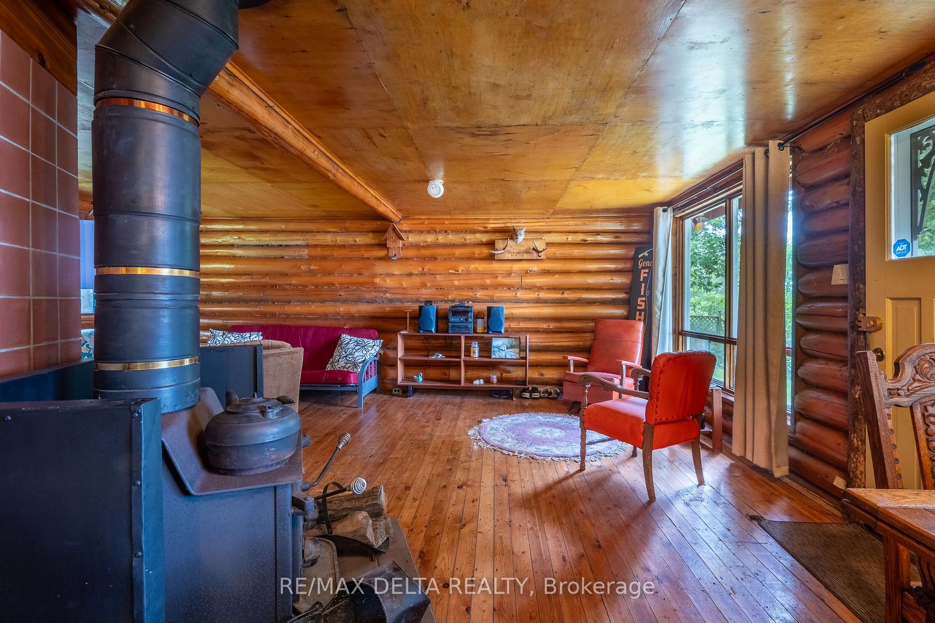 Photo 10 of 48 Crosby Trail, Whitewater Region, Whitewater Region — HOMEH