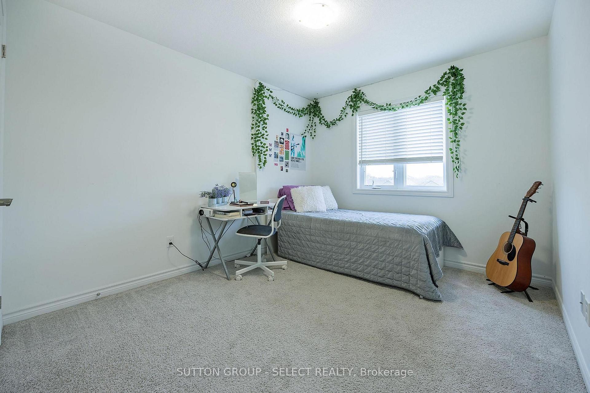Photo 9 of 1606 Noah Bend, London, North I — HOMEH