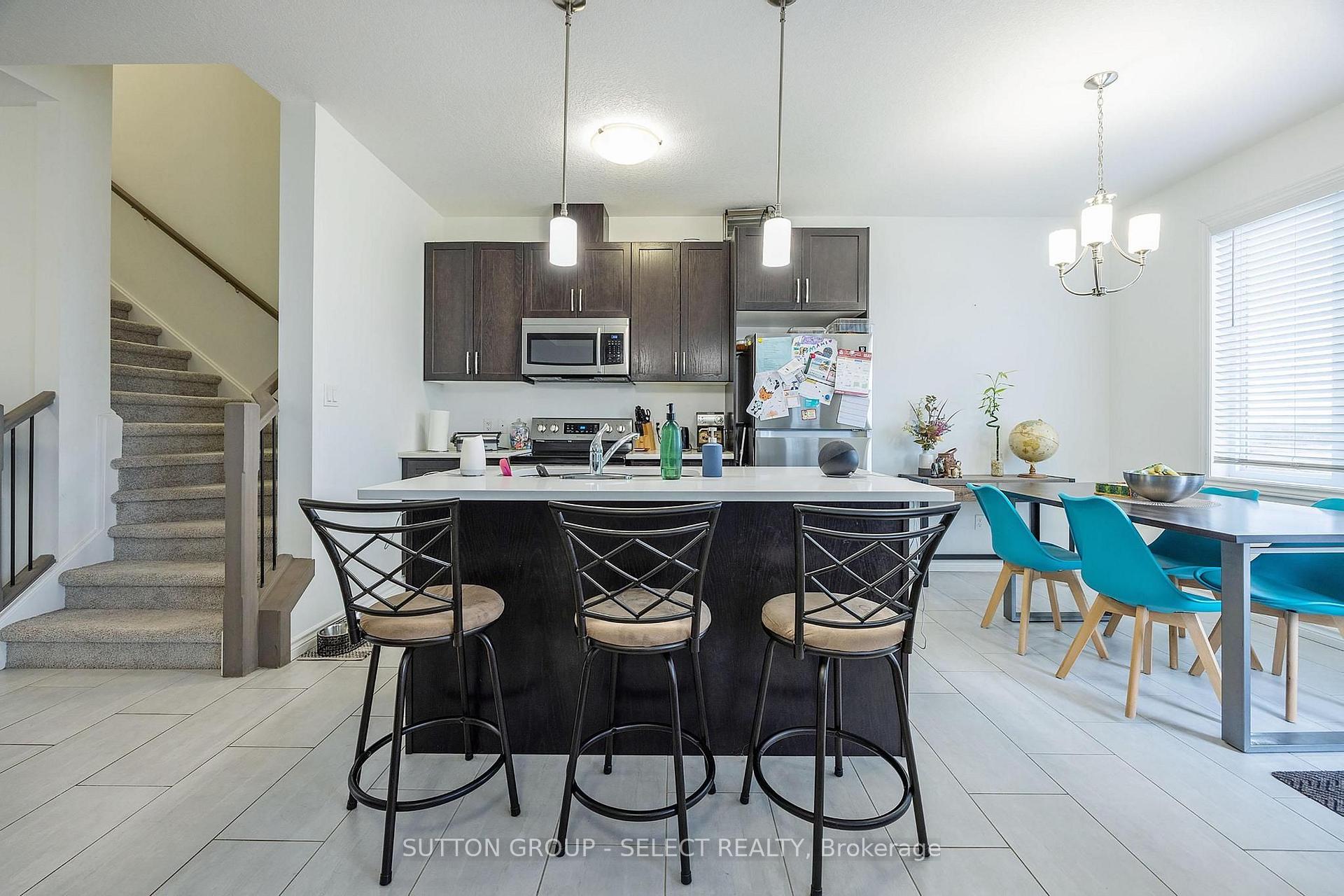 Photo 20 of 1606 Noah Bend, London, North I — HOMEH