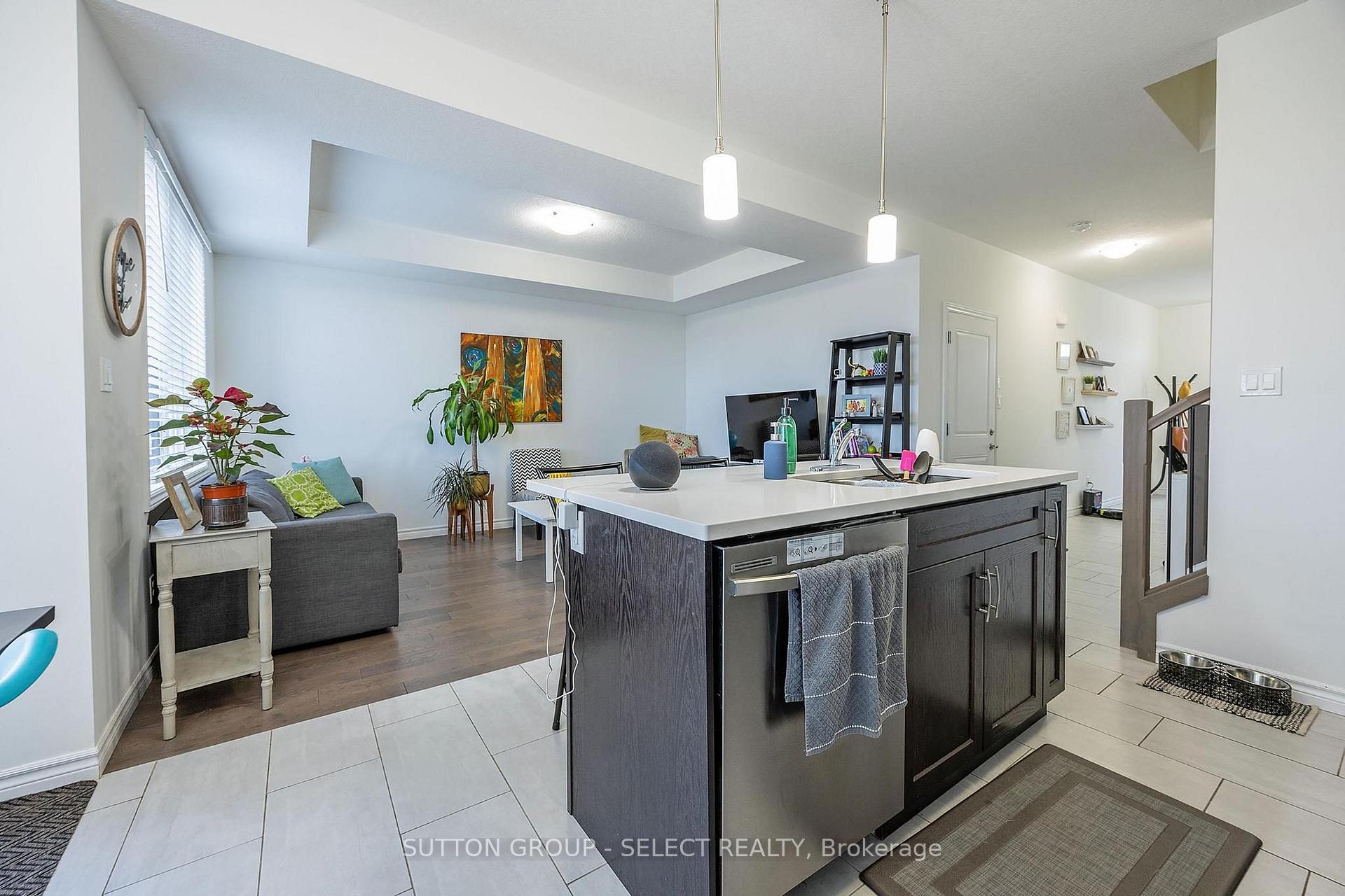 Photo 23 of 1606 Noah Bend, London, North I — HOMEH