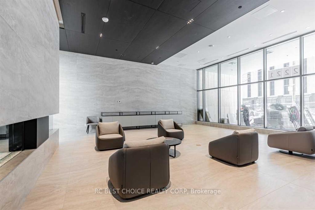 Photo 2 of Unit 1803, 2221 Yonge Street, Toronto, Mount Pleasant West — HOMEH