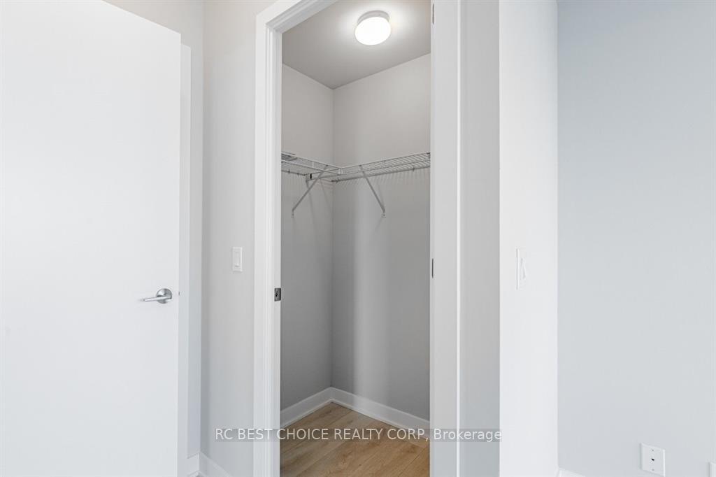 Photo 21 of Unit 1803, 2221 Yonge Street, Toronto, Mount Pleasant West — HOMEH